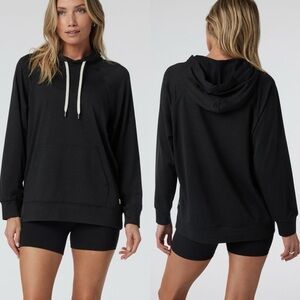 Vuori Halo Oversized Hoodie - Black Heather Large